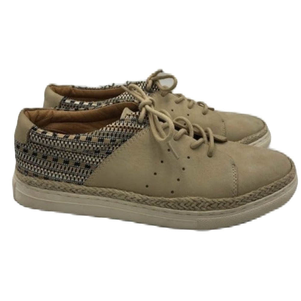 Solebound by Baretraps Posture Women's Sneaker Shoes Sand Tan 6M Lace Up
